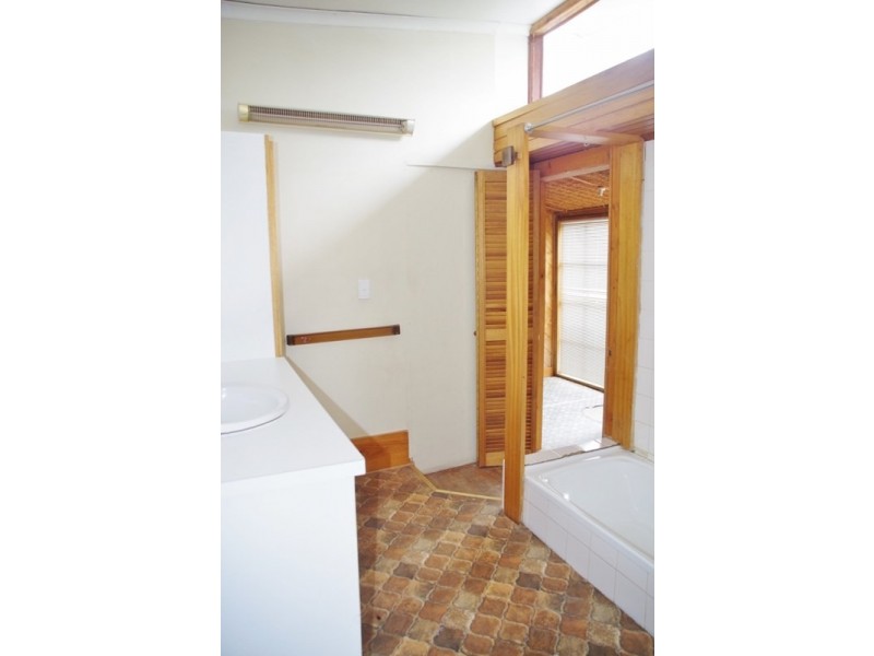 322 Ral Ral Avenue, Renmark SA 5341