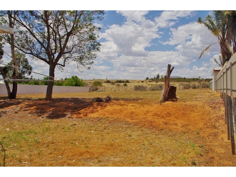 83 Hughes Avenue, Paringa SA 5340