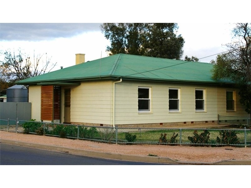 16 Ruston Street, Renmark SA 5341