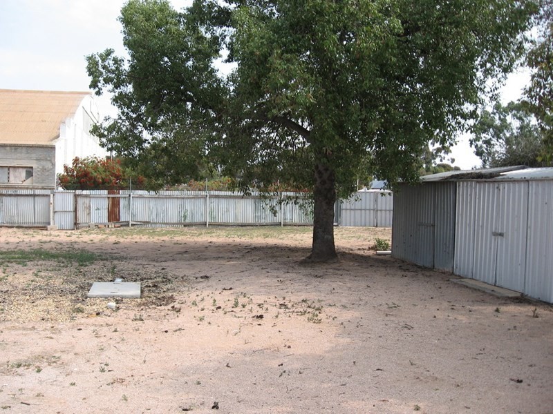 33 Seventeenth Street, Renmark SA 5341
