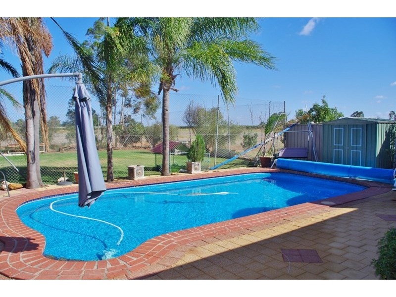 14 Kulkyne Street, Renmark SA 5341