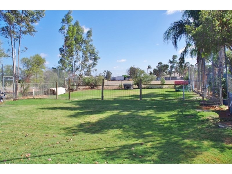 14 Kulkyne Street, Renmark SA 5341