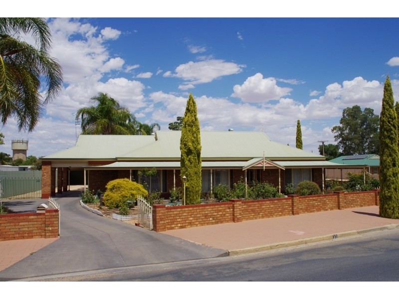 37 Cowra Street, Renmark SA 5341