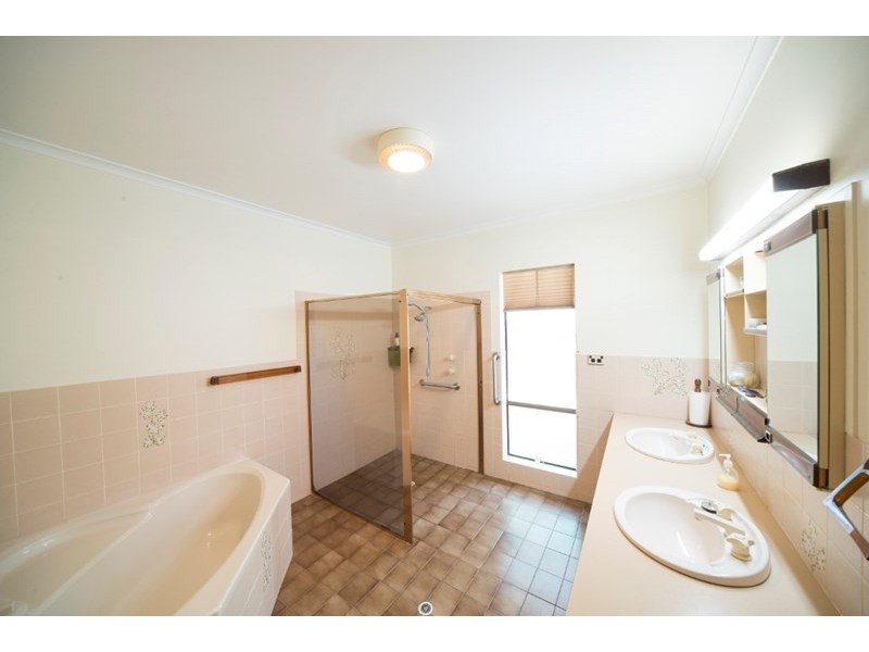 43 Murtho Road, Paringa SA 5340