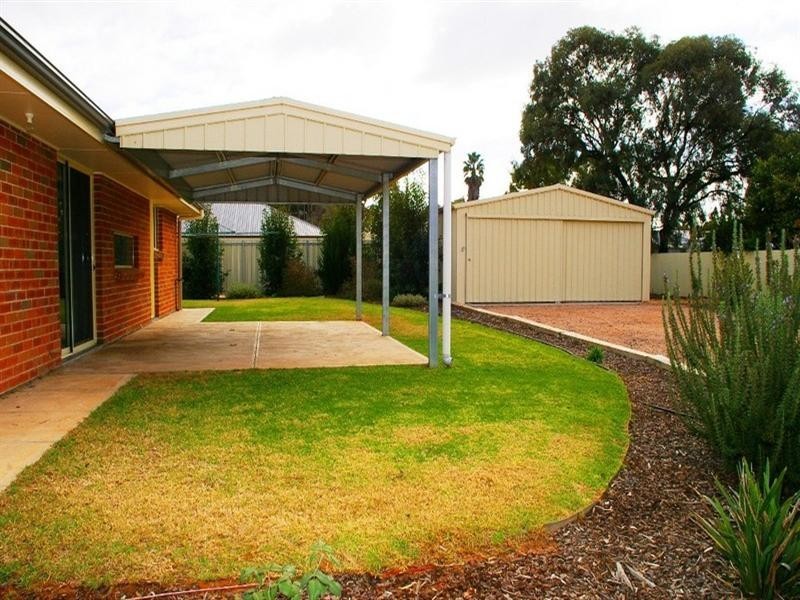 5 Murray Price Drive, Renmark SA 5341
