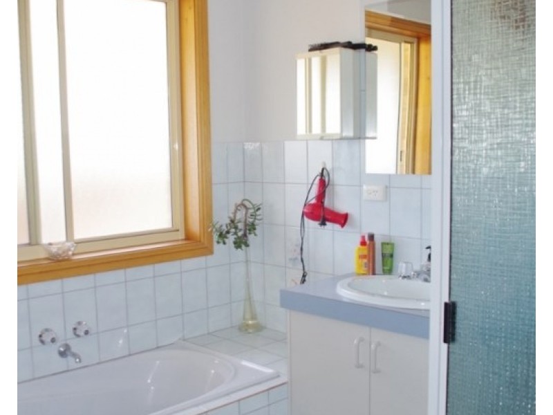 38 Cowra Street, Renmark SA 5341