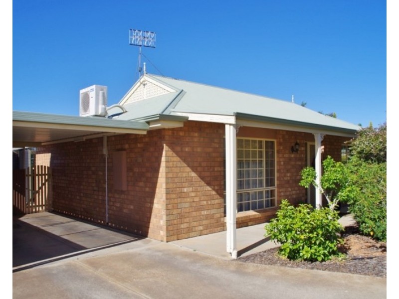 38 Cowra Street, Renmark SA 5341