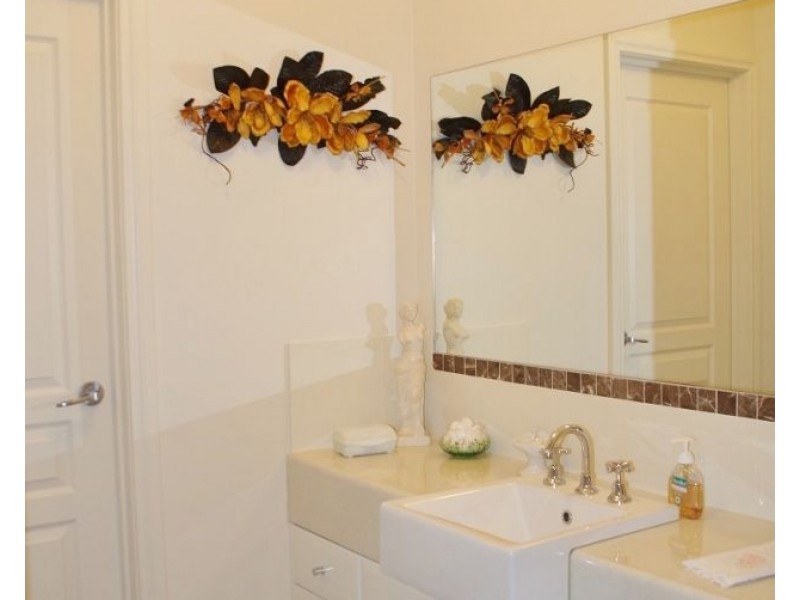 31 Flinders Street, Renmark SA 5341