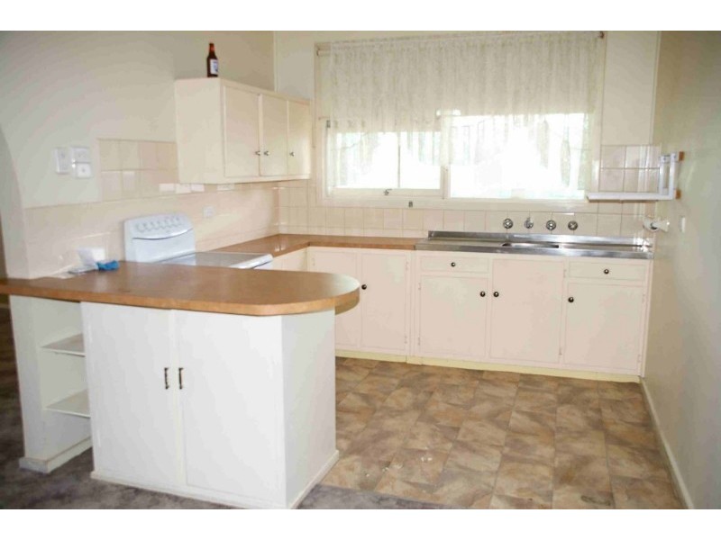 6 Myall Street, Renmark SA 5341