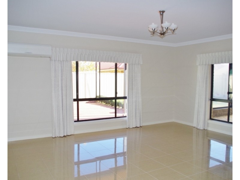 4 Cook Street, Renmark SA 5341