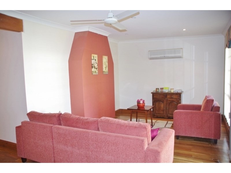 33 Tenth Street, Renmark SA 5341