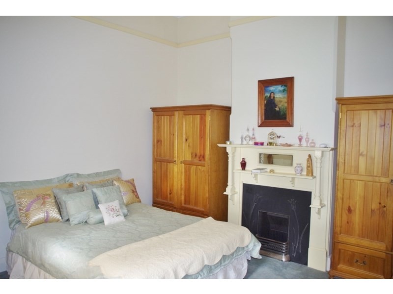 33 Tenth Street, Renmark SA 5341