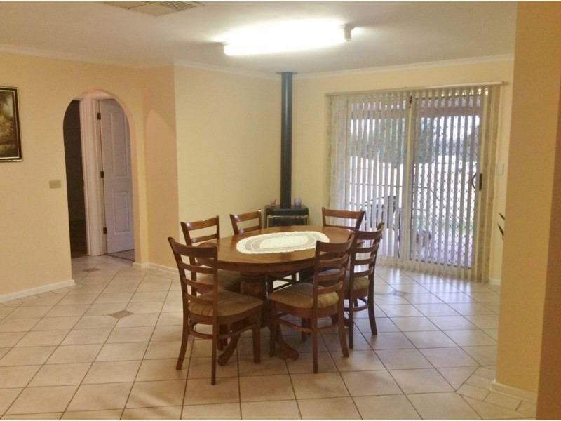 8 Stoeckel Terrace, Paringa SA 5340