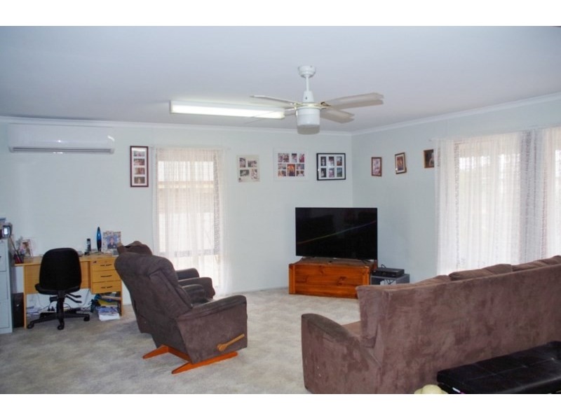 13 Twentieth Street, Renmark SA 5341