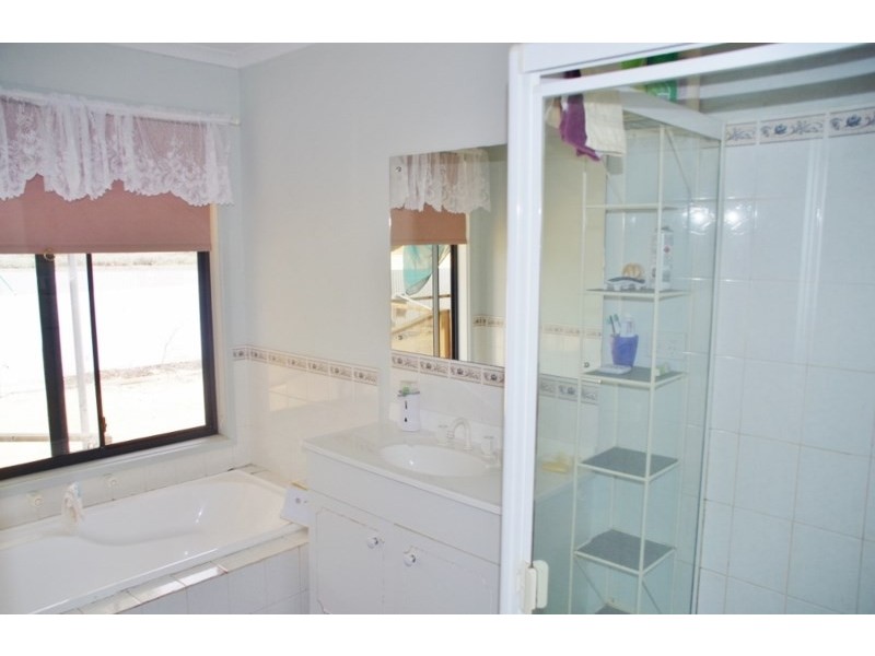 13 Twentieth Street, Renmark SA 5341