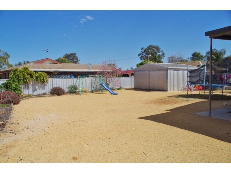 13 Twentieth Street, Renmark SA 5341