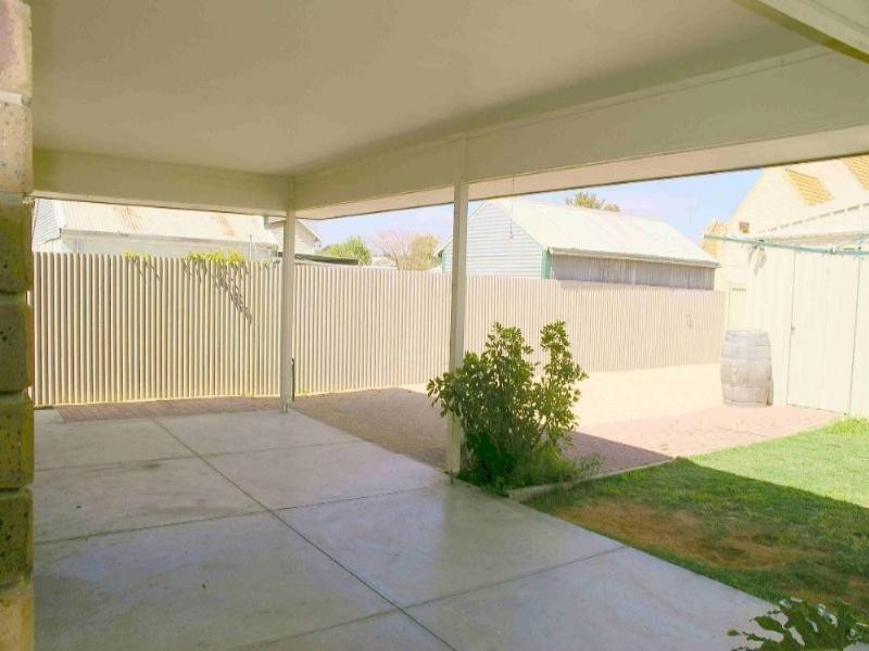 69 Sixteenth Street, Renmark SA 5341