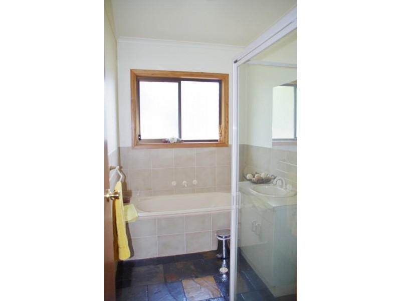 40 Sixth Street, Renmark SA 5341