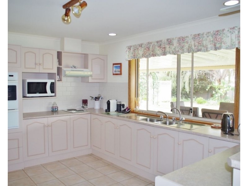 34 Ian Drive, Paringa SA 5340