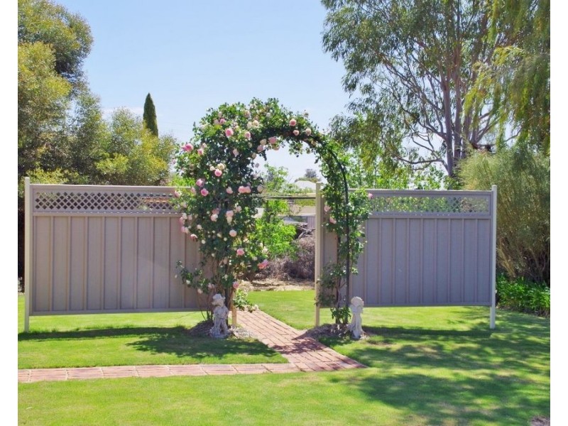 34 Ian Drive, Paringa SA 5340