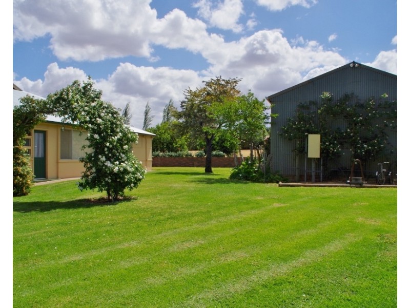 338 Ontario Street, Renmark SA 5341