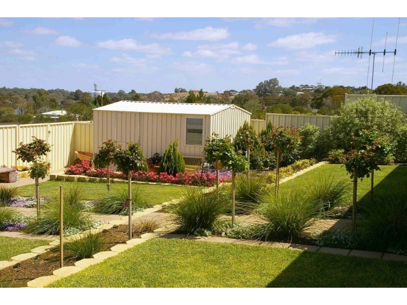 8 Eckermann Close, Paringa SA 5340