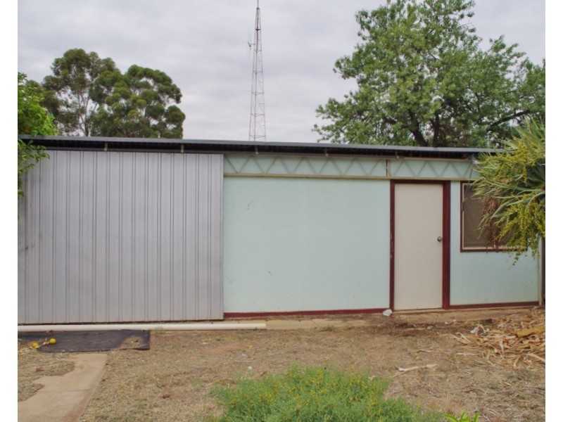 24 Mahoney Street, Berri SA 5343