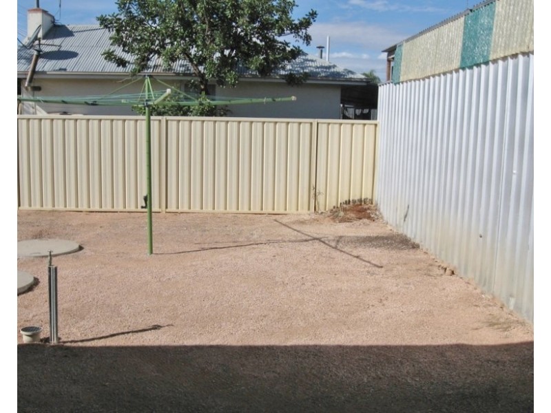 1/229 Fourteenth Street, Renmark SA 5341