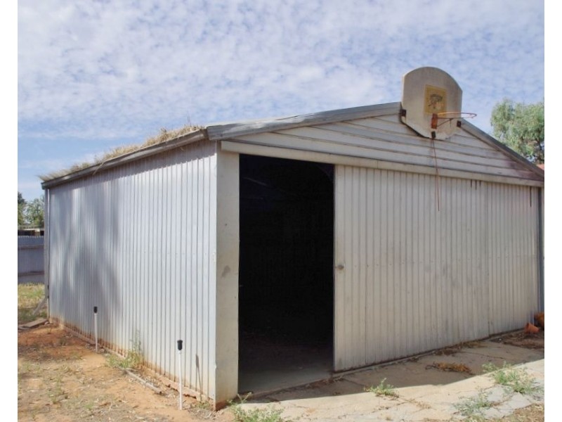 77 Murtho Street, Renmark SA 5341