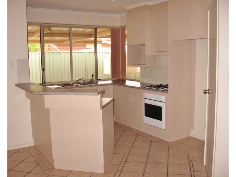 71 Meander Avenue, Renmark SA 5341