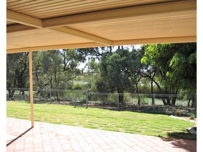 71 Meander Avenue, Renmark SA 5341