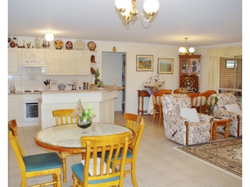 42 Korinthos Street, Renmark SA 5341