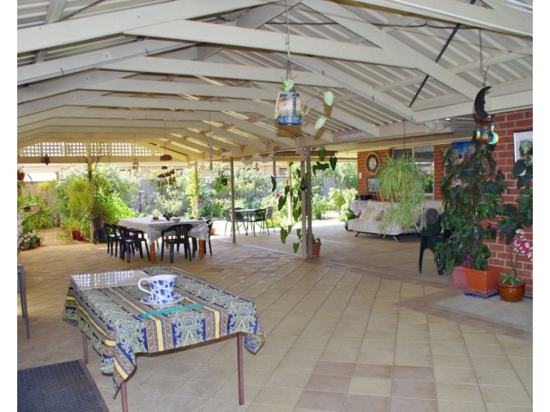 42 Korinthos Street, Renmark SA 5341