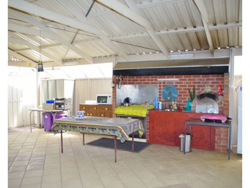 42 Korinthos Street, Renmark SA 5341