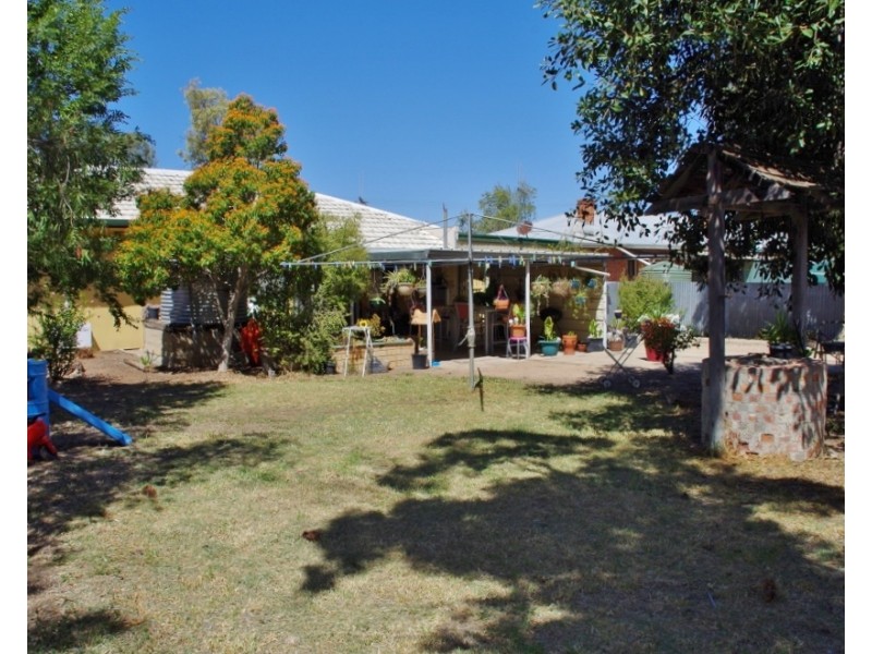 12 Hopkins Street, Renmark SA 5341