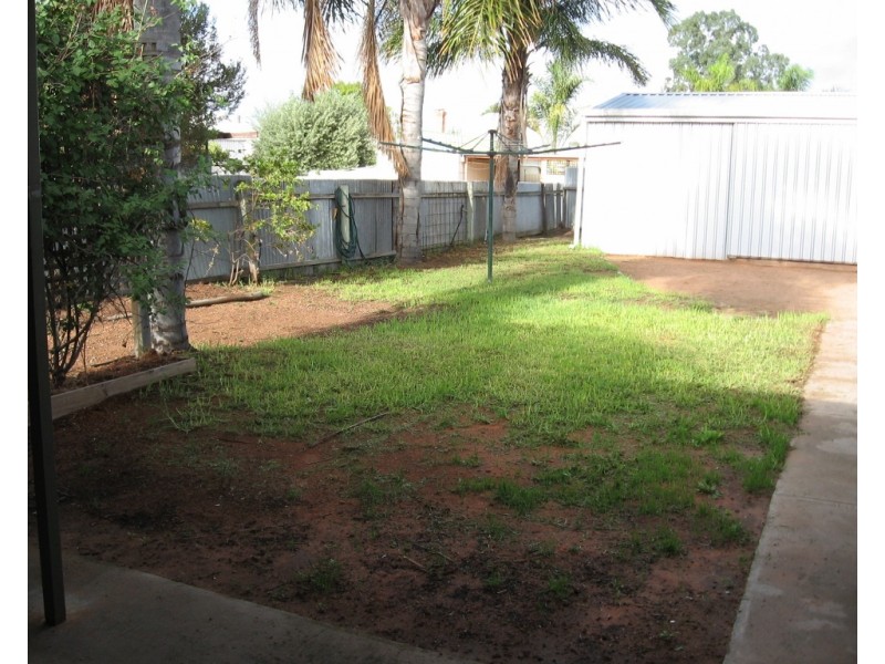 57 Tenth Street, Renmark SA 5341