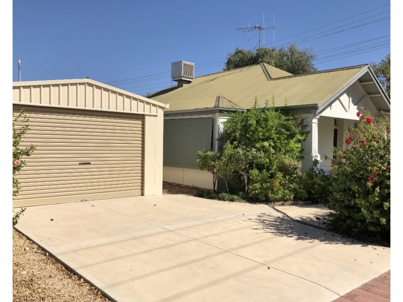 23 Eleventh Street, Renmark SA 5341