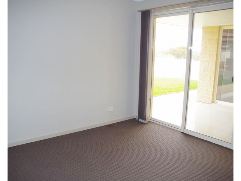 11 Eckermann Close, Paringa SA 5340