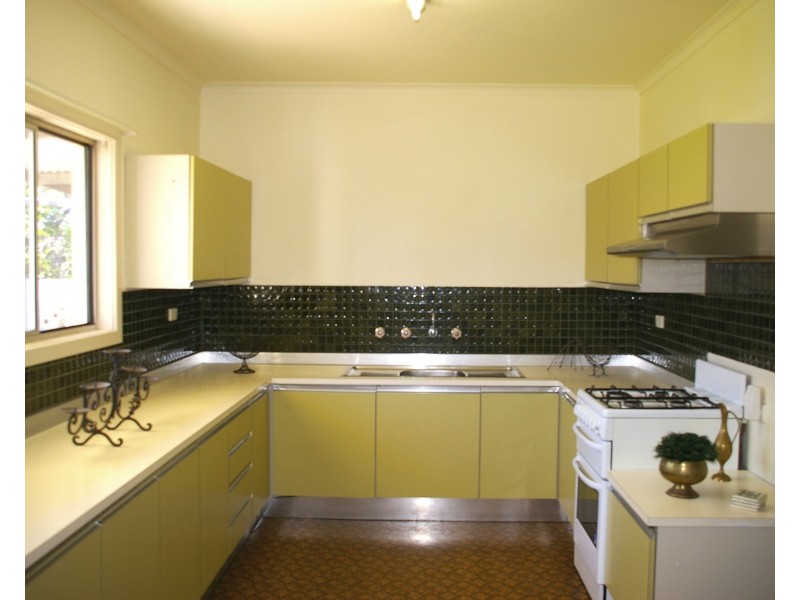 54 Thirteenth Street, Renmark SA 5341