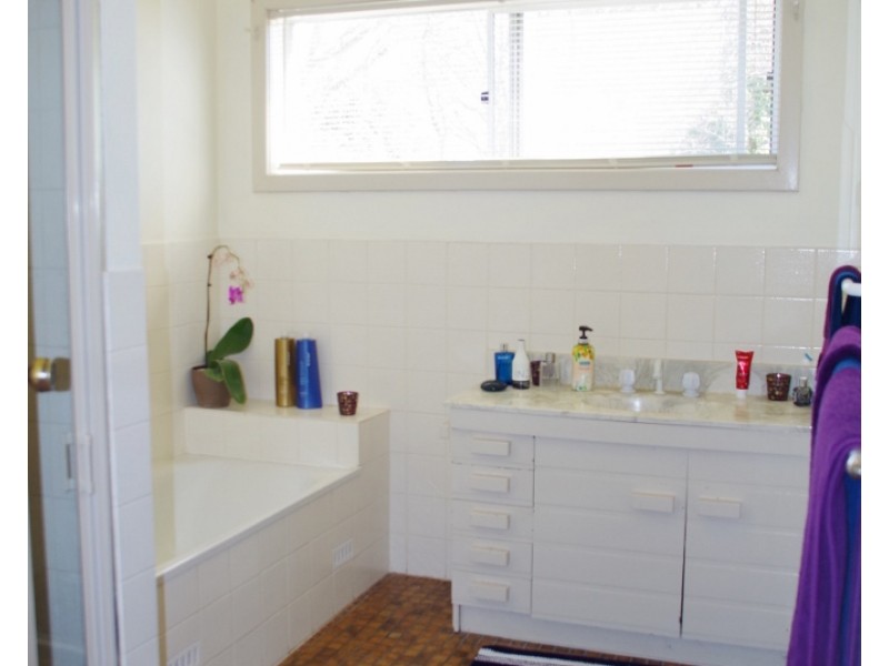 54 Thirteenth Street, Renmark SA 5341