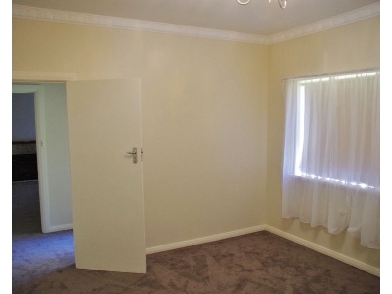 28 Twentyfirst Street, Renmark SA 5341