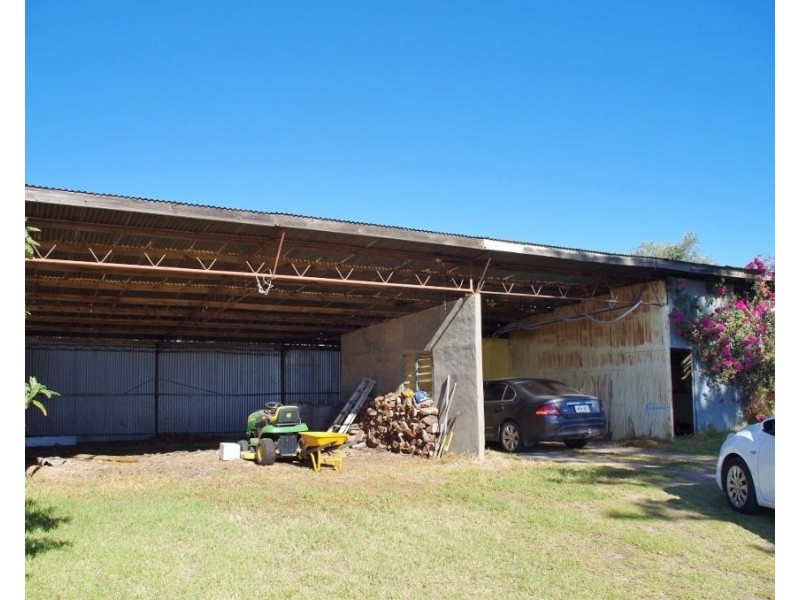 84 Lindsay Point Road, Paringa SA 5340