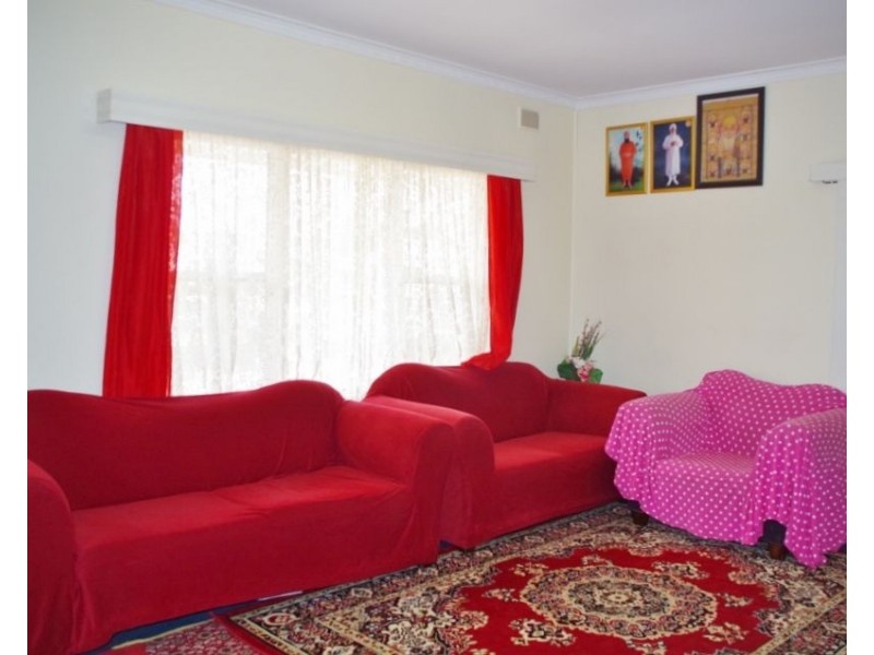 98 Thurk Street, Renmark SA 5341