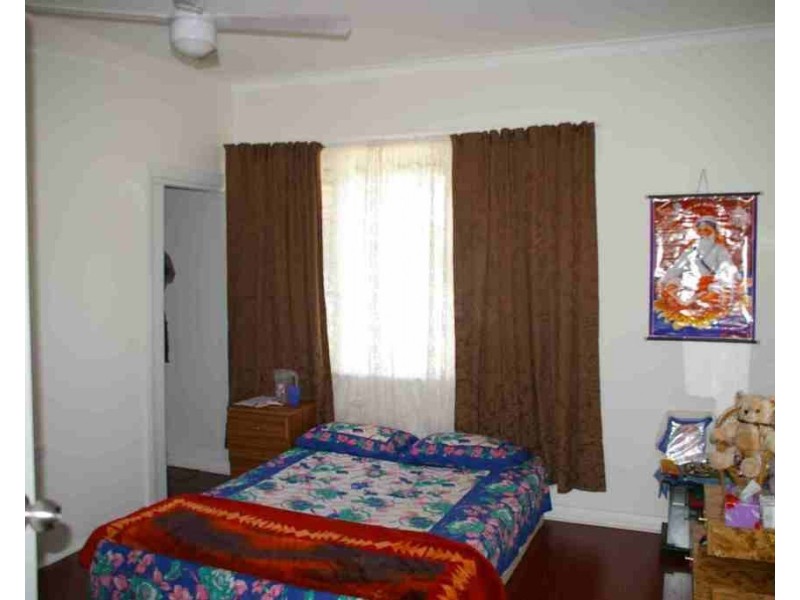 70 Twentieth Street, Renmark SA 5341