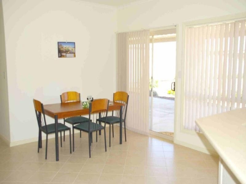 13 Downer Avenue, Lyrup SA 5343