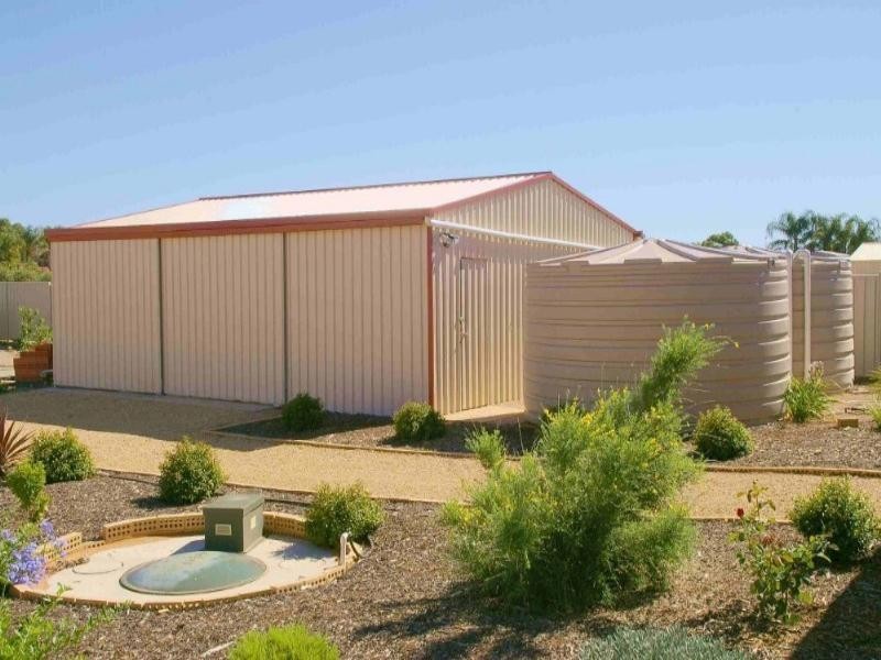 13 Downer Avenue, Lyrup SA 5343