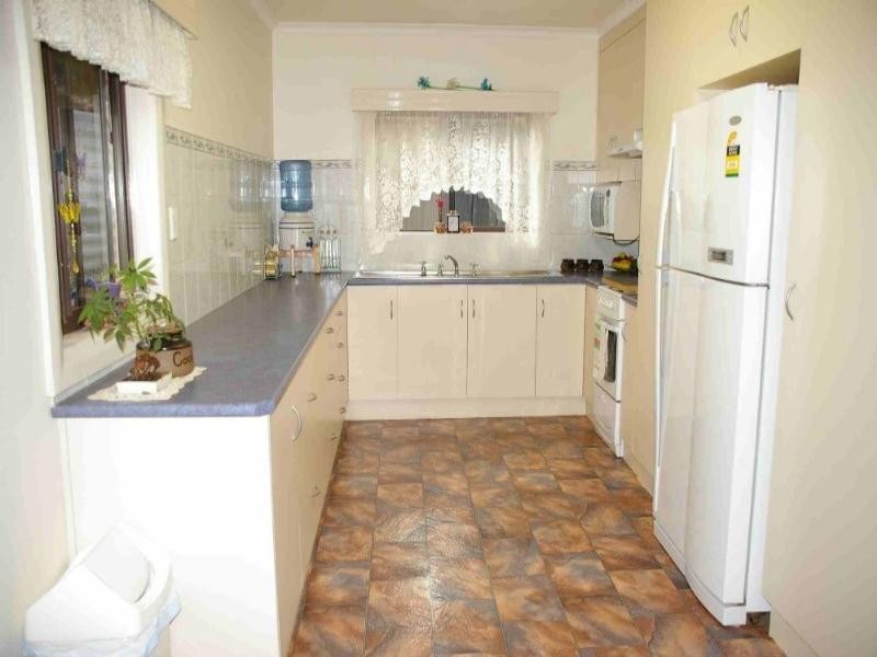 35 Hughes Avenue, Paringa SA 5340