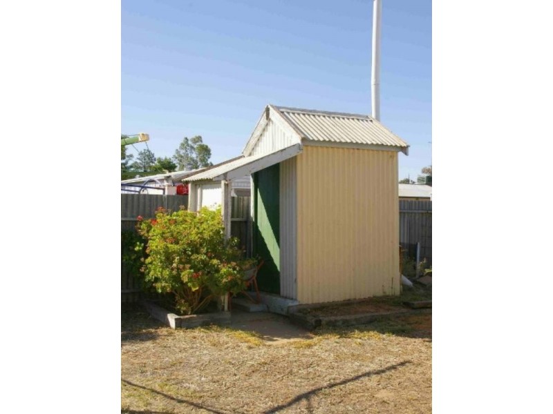 32 Tenth Street, Renmark SA 5341