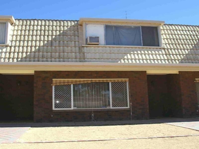 2/1 Thurk Street, Renmark SA 5341