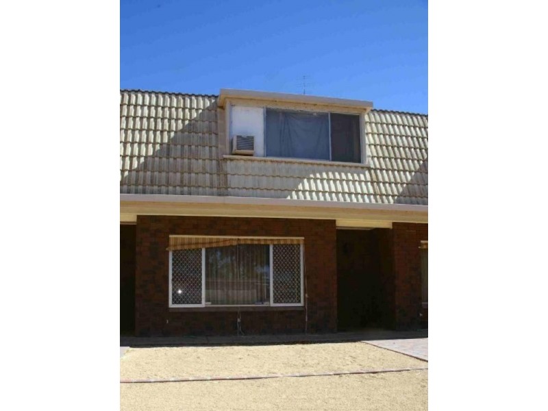2/1 Thurk Street, Renmark SA 5341